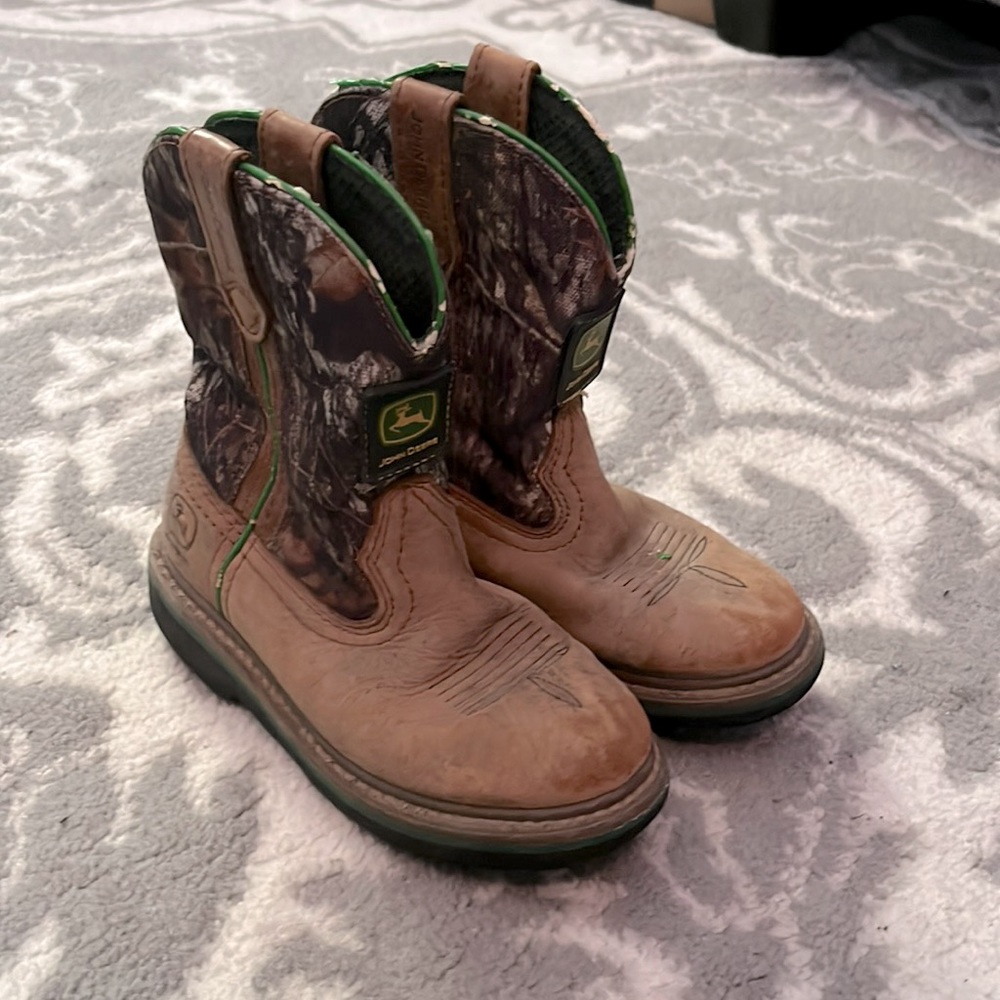 John Deere Johnny Popper brown camo Leather boots Size 11.5